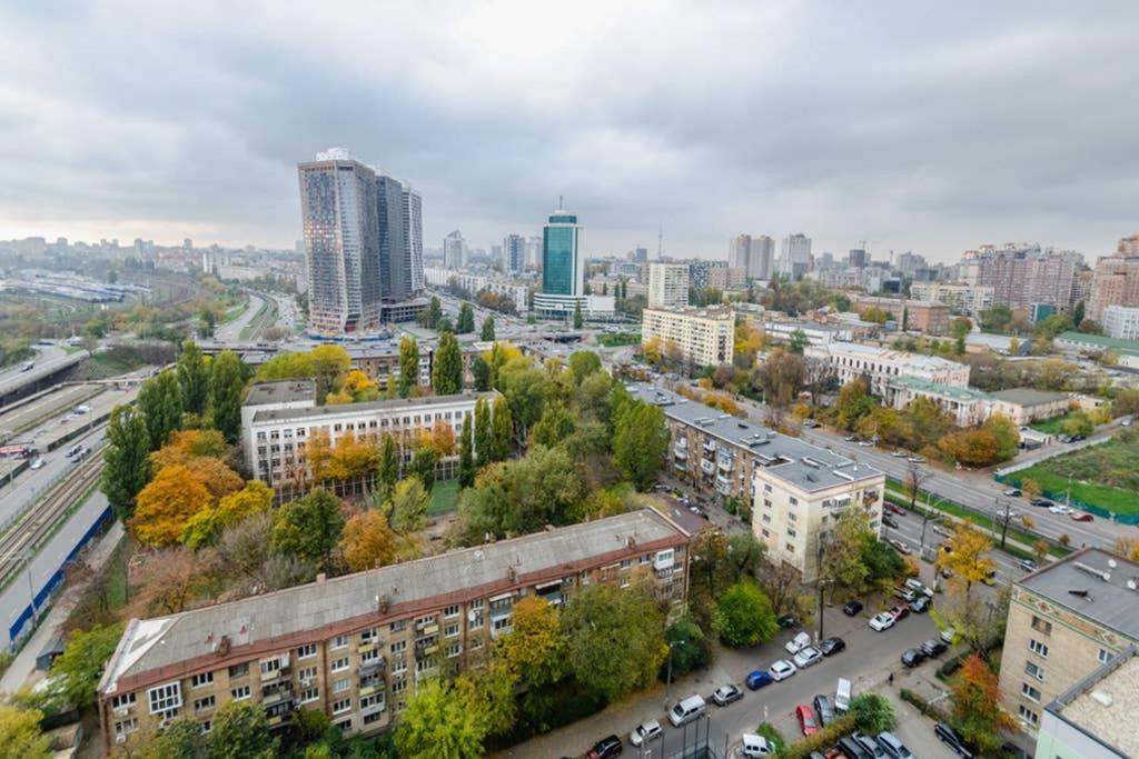 Vip - Smart Apartment Kyiv Exterior photo